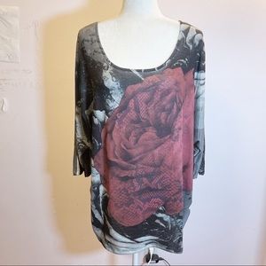 Seven7 Woman’s Top